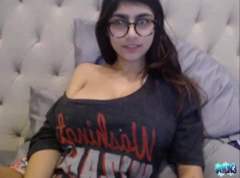 Khalifa webcam host free porn images