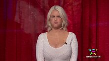 Carrie Keagan Shaking Her Rack on 'Noches con Platanito'