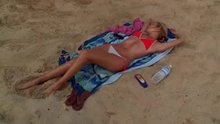 Maggie Grace bikini plot from Lost