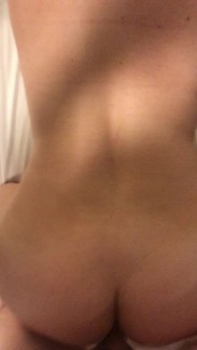 Love feeling him cum on back..do you want to clean it up or add more?