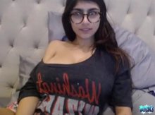 Mia Khalifa's new tits